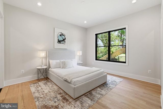 6514 BYRNES DR, Mclean, VA 22101