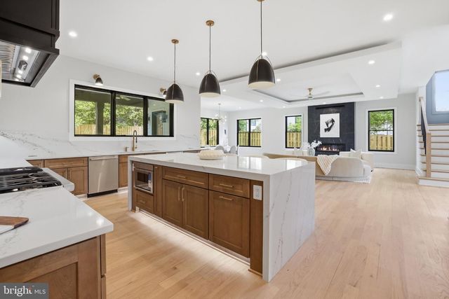 6514 BYRNES DR, Mclean, VA 22101