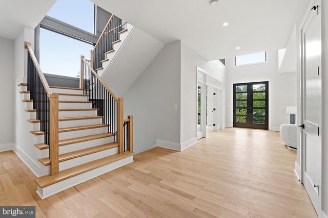 6514 BYRNES DR, Mclean, VA 22101