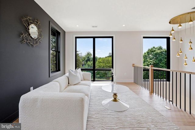 6514 BYRNES DR, Mclean, VA 22101