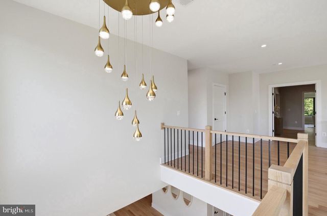 6514 BYRNES DR, Mclean, VA 22101