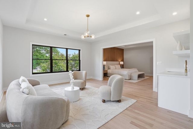 6514 BYRNES DR, Mclean, VA 22101