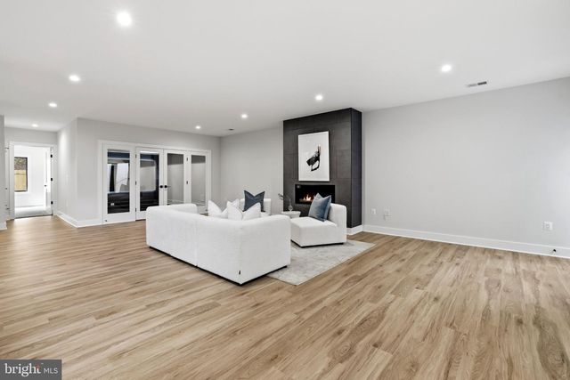 6514 BYRNES DR, Mclean, VA 22101