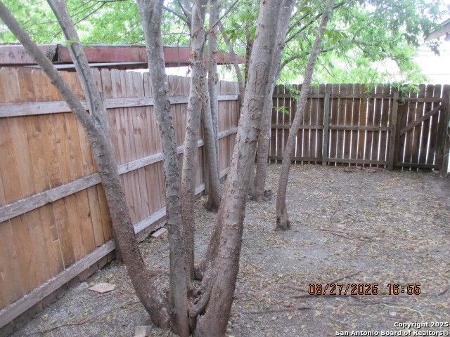 6829 Stockport Dr, San Antonio, TX 78239