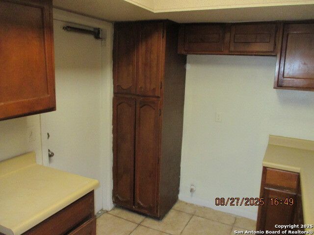 6829 Stockport Dr, San Antonio, TX 78239