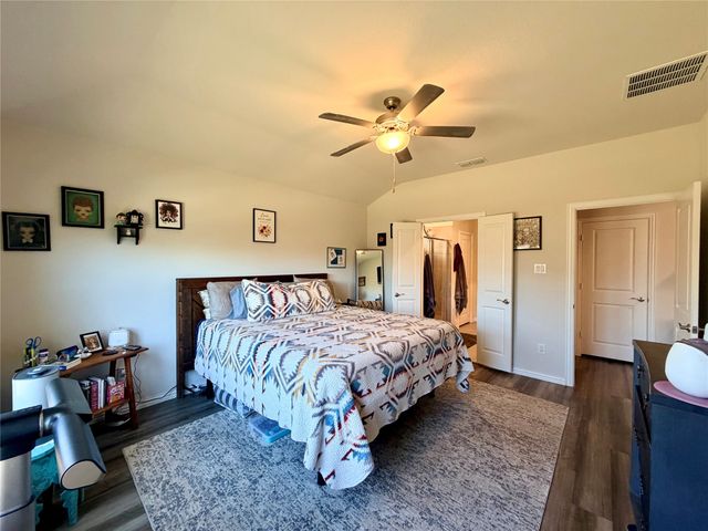 6301 Spooky Cat Trail, Fort Worth, TX 76179