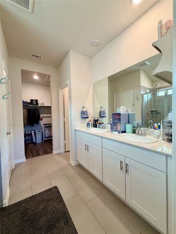 6301 Spooky Cat Trail, Fort Worth, TX 76179