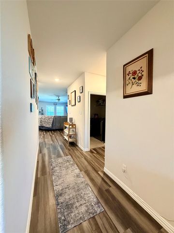 6301 Spooky Cat Trail, Fort Worth, TX 76179