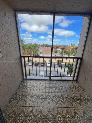 2001 Atlantic Shores Blvd 409, Hallandale Beach, FL 33009