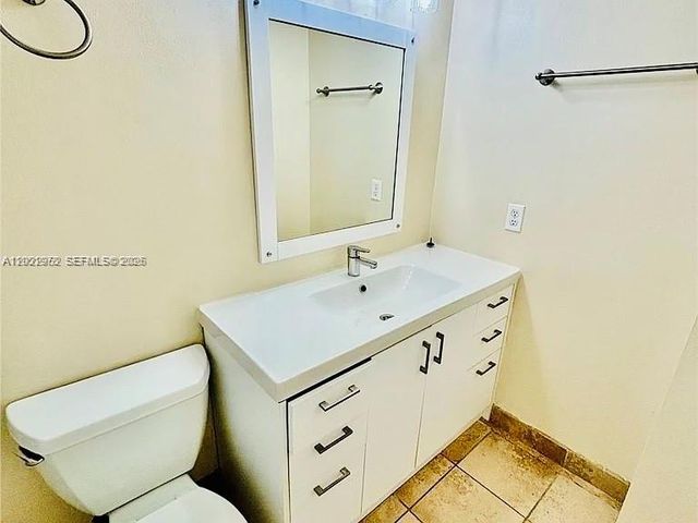 2001 Atlantic Shores Blvd 409, Hallandale Beach, FL 33009