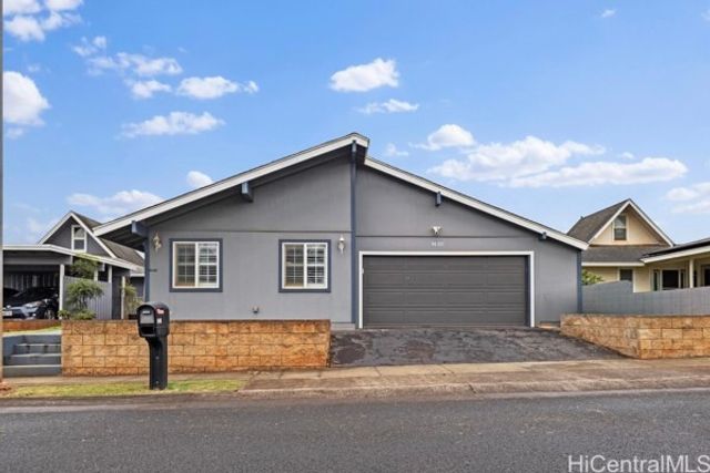 94-327 Makapipipi Street, Mililani, HI 96789