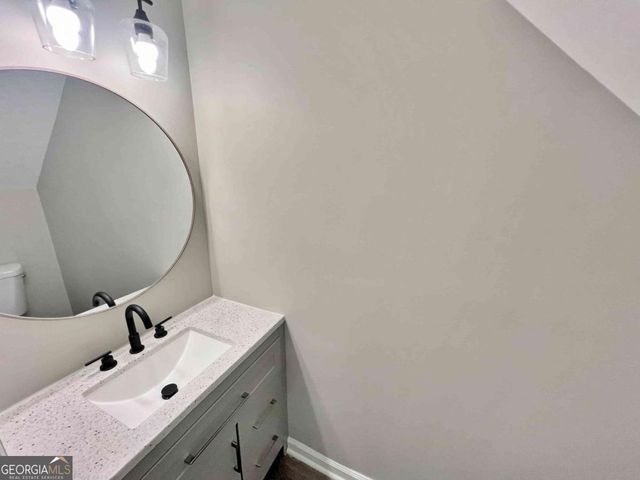 3573 Kennesaw Statio Drive NW, Kennesaw, GA 30144