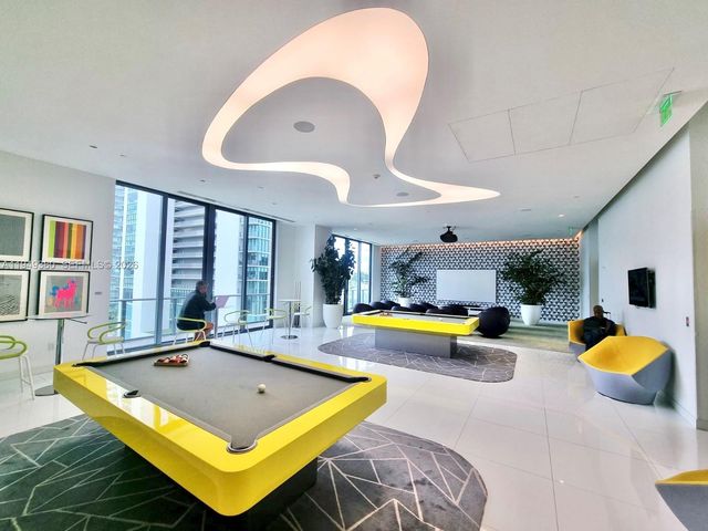 501 NE 31st St 3601, Miami, FL 33137