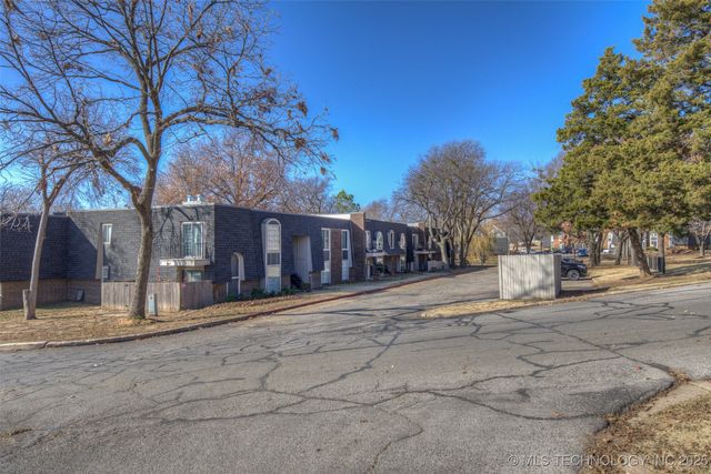 6806 S Toledo Avenue 405, Tulsa, OK 74136