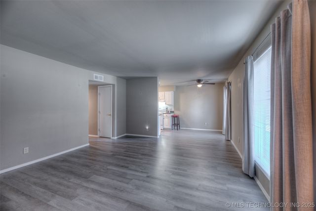 6806 S Toledo Avenue 405, Tulsa, OK 74136