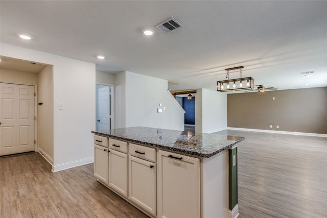 2604 Wesley Avenue, Aubrey, TX 76227
