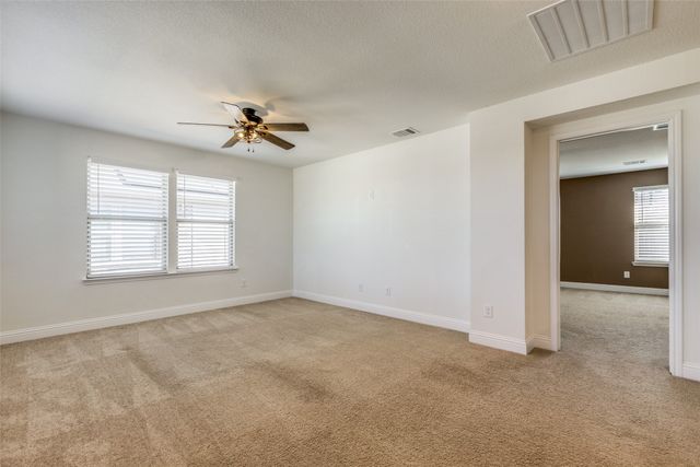 2604 Wesley Avenue, Aubrey, TX 76227