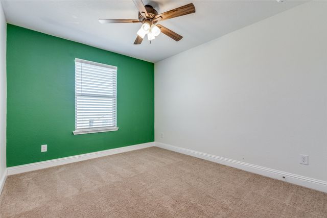 2604 Wesley Avenue, Aubrey, TX 76227