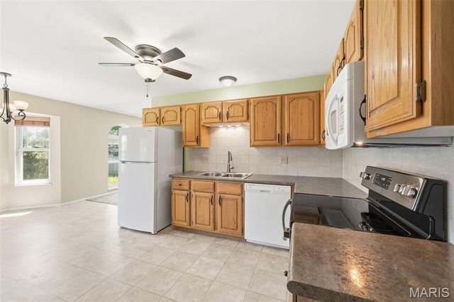 2114 Autumn Wood Drive, St Charles, MO 63303