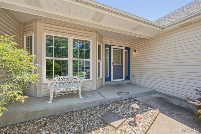 2114 Autumn Wood Drive, St Charles, MO 63303