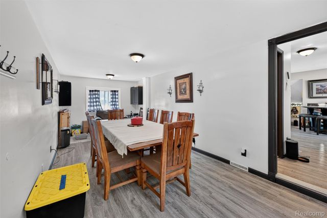 4290 Sulgrave Drive, Flint Charter Township, MI 48473