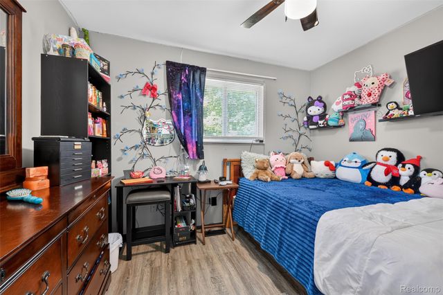 4290 Sulgrave Drive, Flint Charter Township, MI 48473