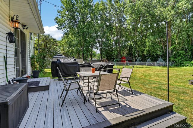 4290 Sulgrave Drive, Flint Charter Township, MI 48473