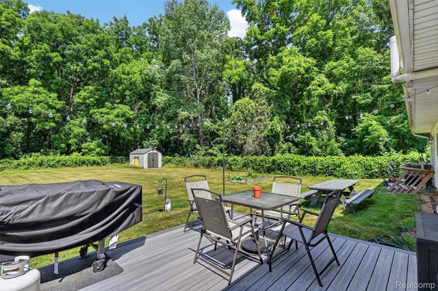 4290 Sulgrave Drive, Flint Charter Township, MI 48473