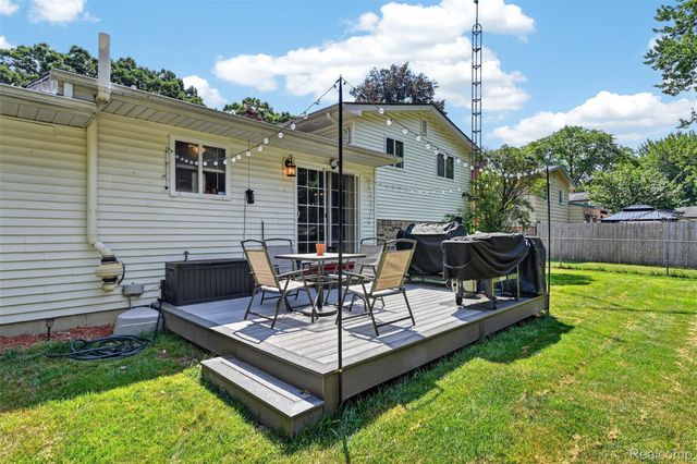 4290 Sulgrave Drive, Flint Charter Township, MI 48473