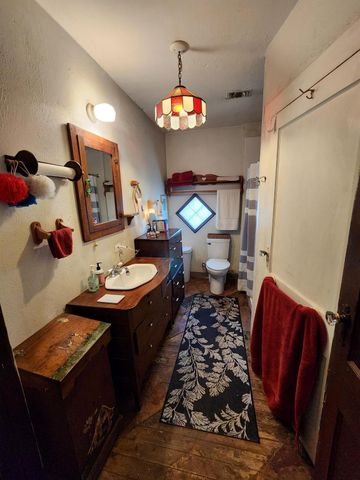 5100 Wood Duck Drive, Waelder, TX 78959