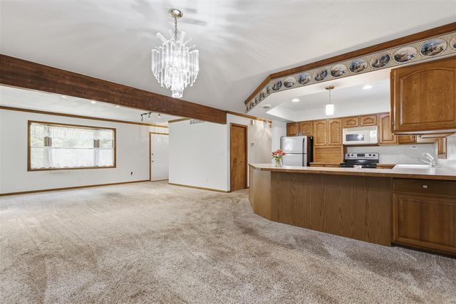 10037 Peppermill Lane, Canadian Lakes, MI 49346