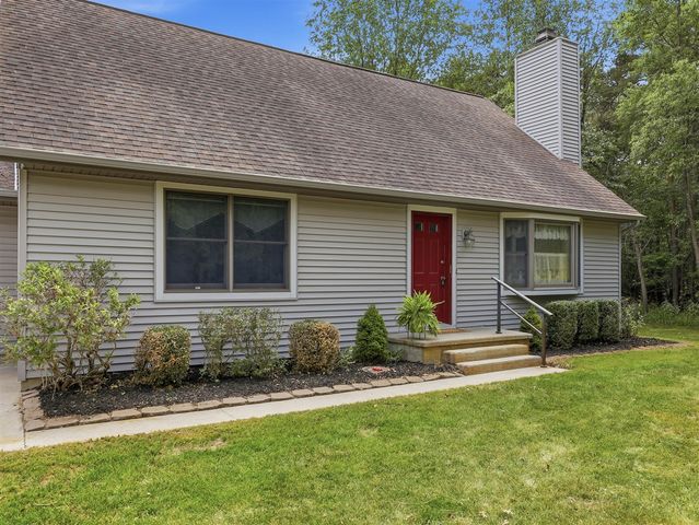 10037 Peppermill Lane, Canadian Lakes, MI 49346