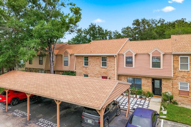 14219 WELLESLEY DRIVE, Tampa, FL 33624