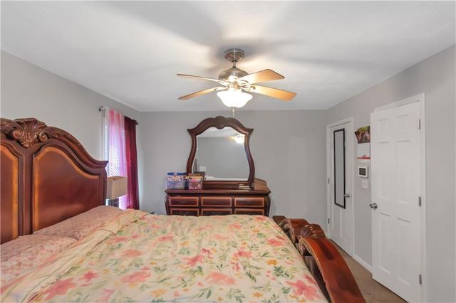 3550 Clubhouse Lane SE, Conyers, GA 30094
