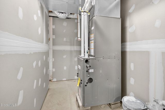 6107 Parkis Mills Road, Galway, NY 12074