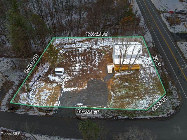 6107 Parkis Mills Road, Galway, NY 12074