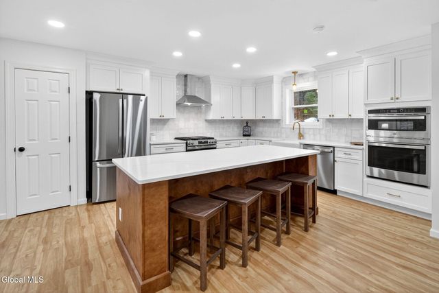 6107 Parkis Mills Road, Galway, NY 12074