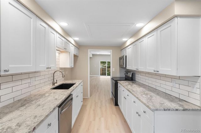 4250 S Olive Street 109, Denver, CO 80237