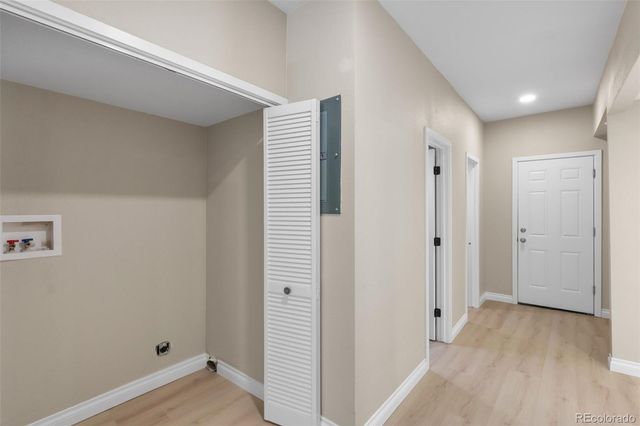 4250 S Olive Street 109, Denver, CO 80237