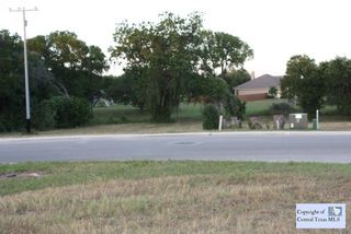601 Oak Creek Parkway, Seguin, TX 78155