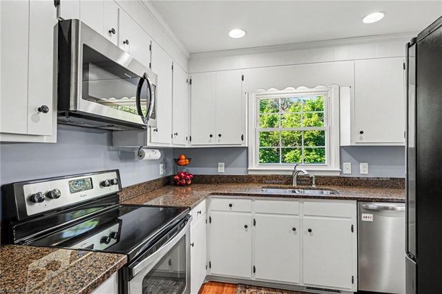 1853 Indian Trail, Eden, NC 27288
