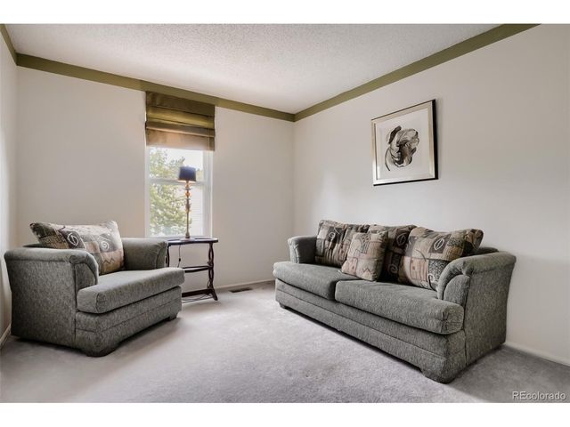 1545 S Vaughn Cir, Aurora, CO 80012