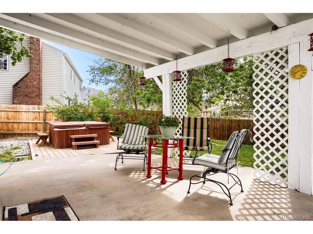 1545 S Vaughn Cir, Aurora, CO 80012