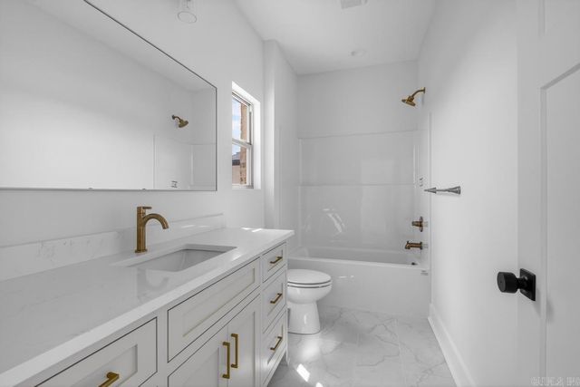 108 Fawnwood Street, Jacksonville, AR 72076