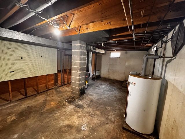 706 20th Street N, Moorhead, MN 56560