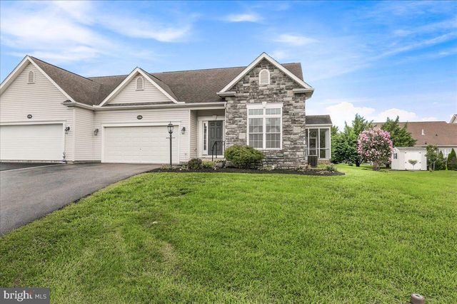 17988 CONSTITUTION CIR, Hagerstown, MD 21740