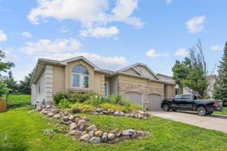2200 Fountain Crest Drive, Pleasant Hill, IA 50327