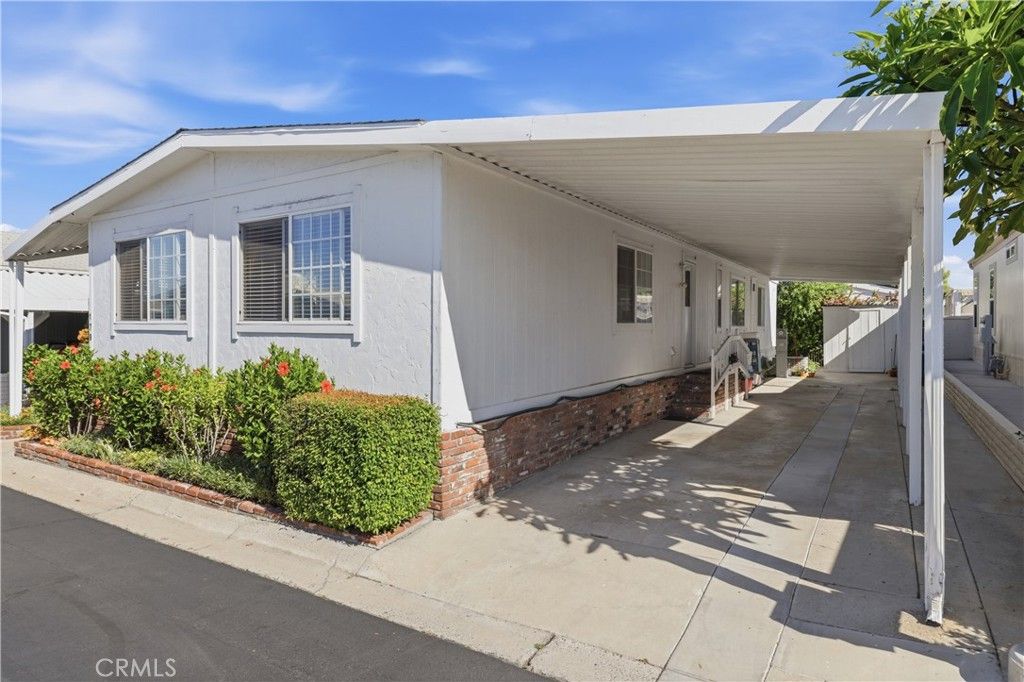 23301 Ridge Route 179, Laguna Hills, CA 92653 — photo 2