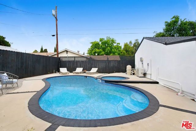 11955 Hatteras Street, Valley Village, CA 91607