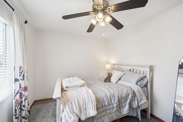 15427 Winston Avenue, Urbandale, IA 50323